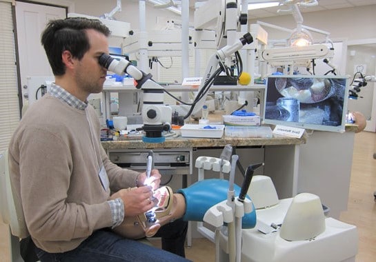 cosmetic-dentistry-microscope-course